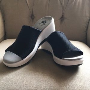 ❤️ Cloudsteppers by Clark *STEP CALI BAY* NEW ❤️